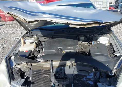 2011 Buick Lucerne Cxl z USA, uszkodzony, nr VIN 1G4HC5EM9BU145547